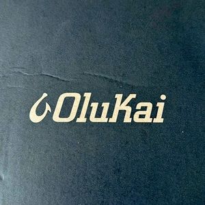 BRAND NEW OLUKAI SLEEPERS Men’s size 11 US
